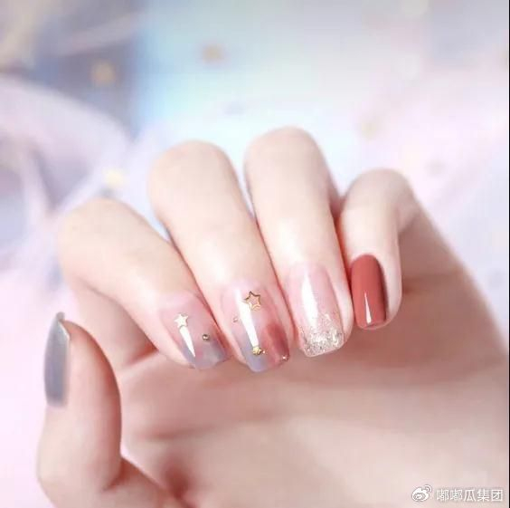 嘟嘟瓜美业网2024年入行美甲还吃香吗