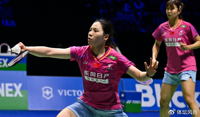 李怡婧/王漪朵2-0杨雅婷/杨霈霖，取得德国公开赛开门红|女双|德国羽毛球公开赛|对手|羽毛球|比分_新浪体育_新浪新闻