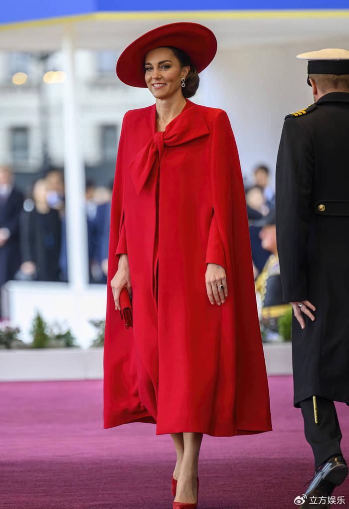 英国王妃凯特最新服装图片