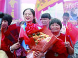 亚运冠军杨静雯载誉归乡 永和上宅乡亲喜迎健儿凯旋