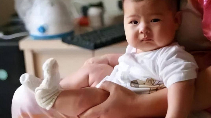 孩子要把尿吗？别再用“老经验”坑娃，凡事都要循序渐进