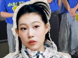 沈春阳回应“没让女儿来电影客串”：一家三口都出现，怕大家会烦