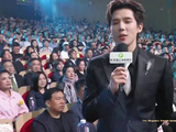 王安宇采访姐姐们这段，对不起，我没忍住!哈哈哈哈哈哈哈 太搞笑了!明显能感觉到他也有一点慌张!#王安宇#杨紫#宋佳#闫