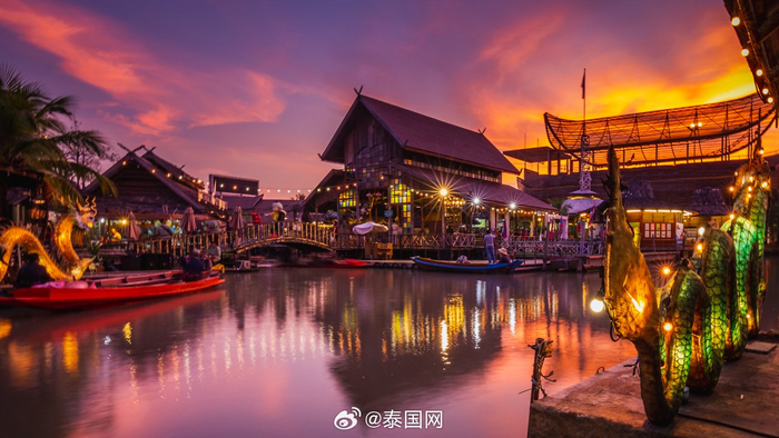 曾经的泰国春武里府芭提雅四方水上市场