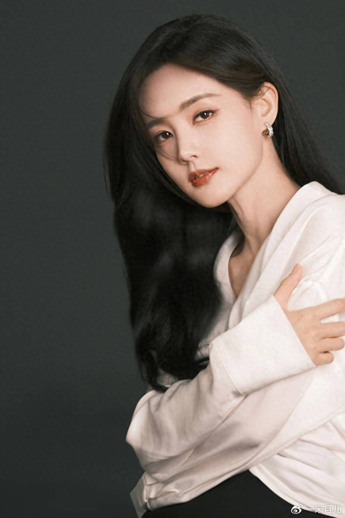 李一桐|锁骨|天鹅_新浪新闻