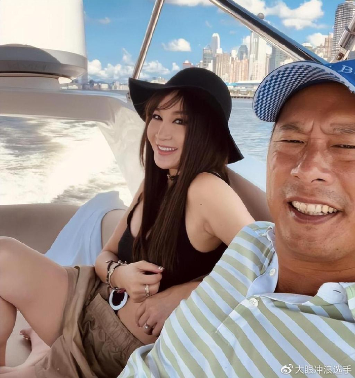 有种整容叫温碧霞结婚,老公何祖光变化不大,她却像变了一个人|温碧霞