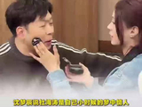沈梦辰说杜海涛是自己小时候的梦中情人，“他是优秀的主持人，也是我心中的男神”
