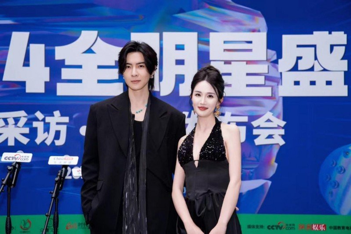 夏雨菲闪耀2024新音乐榜 荣获年度最具突破女歌手殊荣