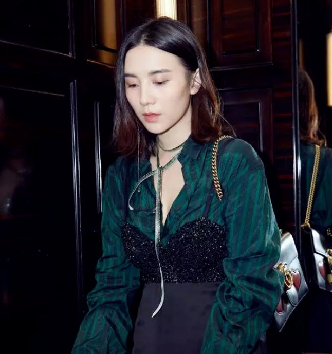 盘点"内衣外穿"的10位美女明星,看看谁最性感?