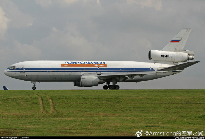 曾在俄航服役的dc10货机