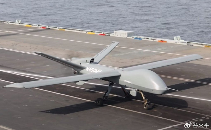 改变航母使用方式英国首次起降大型无人机日本人一直在观察