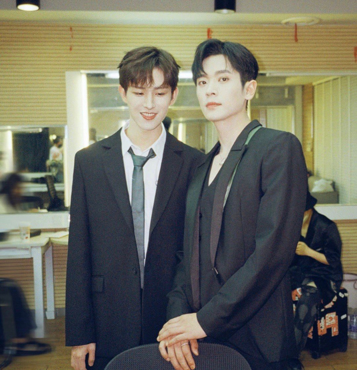 丞磊田嘉瑞新合影宫尚角宫远徵兄弟再合体帅吗