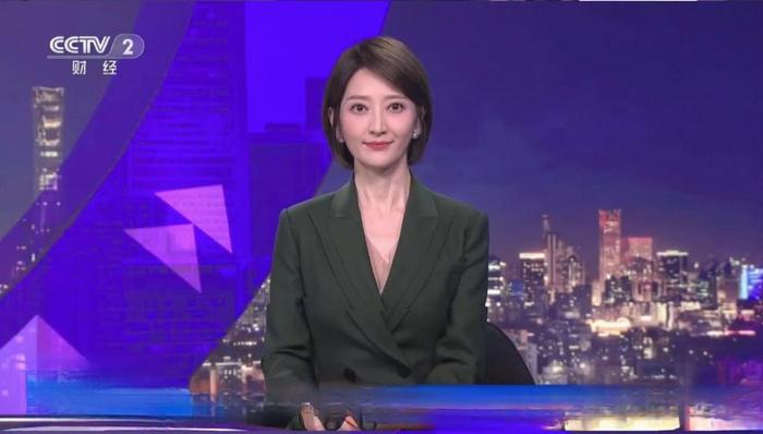cctv2财经节目表女主持人(cctv2财经节目主持人叫什么)