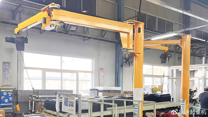 旋臂吊多功能吊装设备广泛应用于工业制造领域