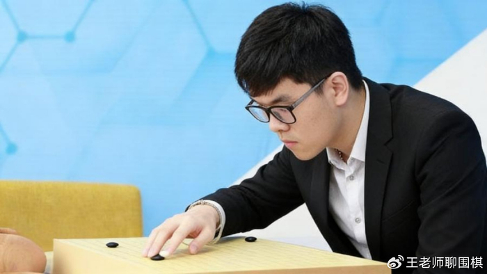 同为八冠,古力与柯洁之间,隔着一条农心杯的河|李世石|擂台赛|李昌镐|中国围棋|围棋_新浪体育_新浪新闻