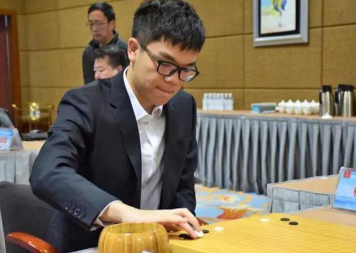 柯洁,287手奋战,4.5目,力克韩老牌世界冠军元晟溱!