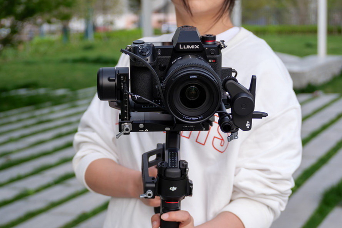 dji rs 4相机稳定器首发评测:优化小细节,效率大提升|大疆|快装板