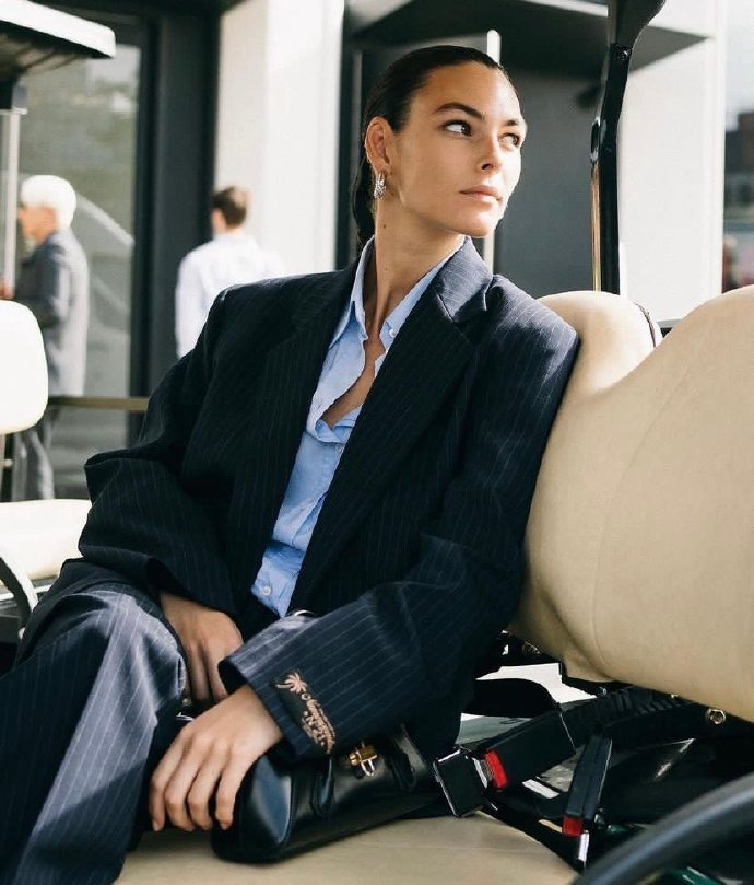 意大利超模vittoria ceretti ig分享