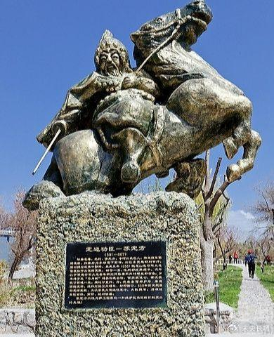 黑齿常之曾两度投降唐朝，仪凤年间刘仁轨将其调至西北