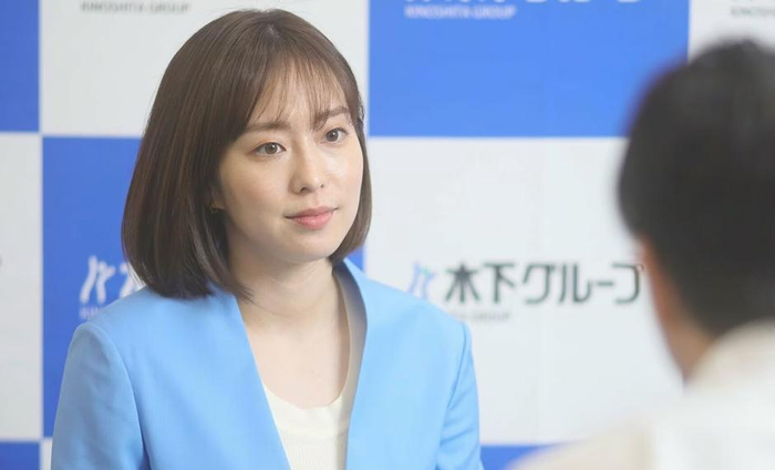 对于这次身份上的转变,石川佳纯也表示,通过采访各种运动员,她有列侣