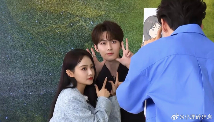 什么你怎么知道我嗑的两对都是官配鞠婧祎刘学义吴佳怡李歌洋