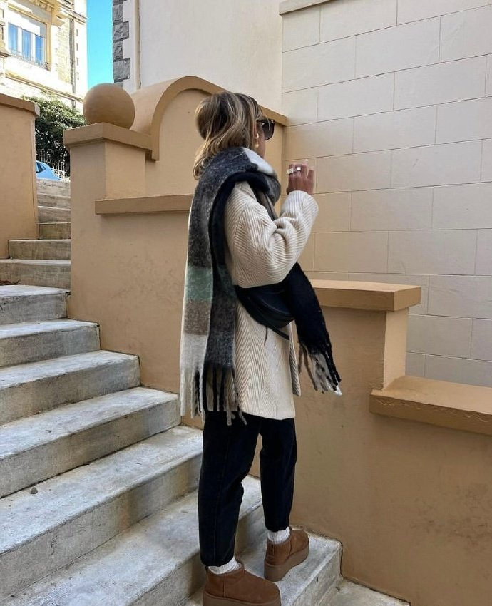 法国时尚博主日常舒适穿搭适合小个子仙女借鉴