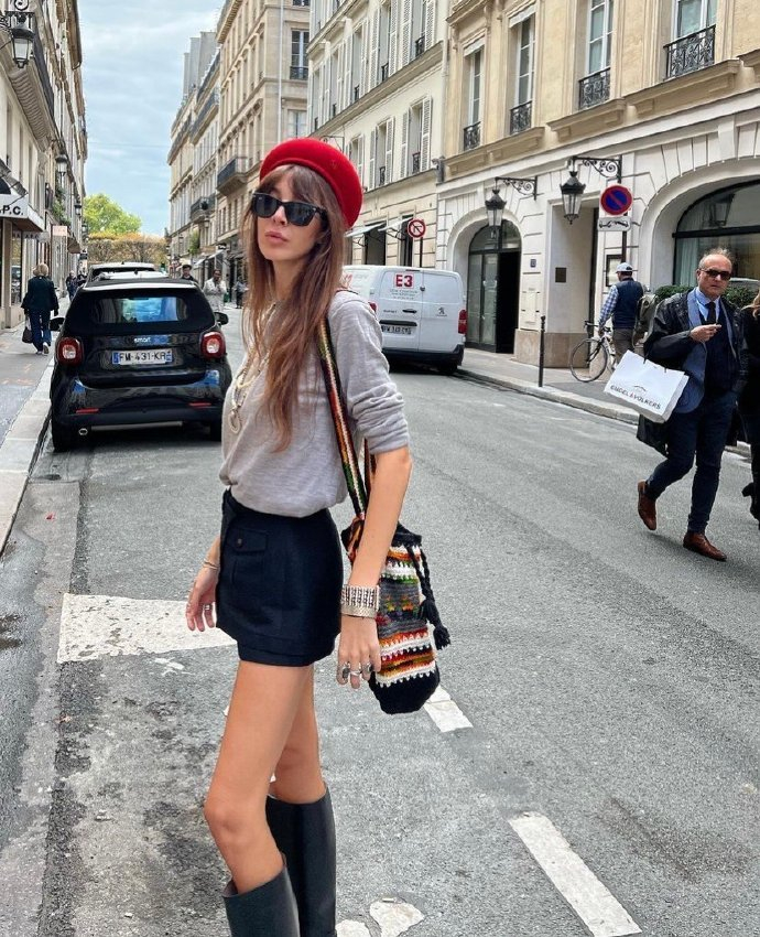 法国时尚博主estellechemouny随性酷飒穿搭
