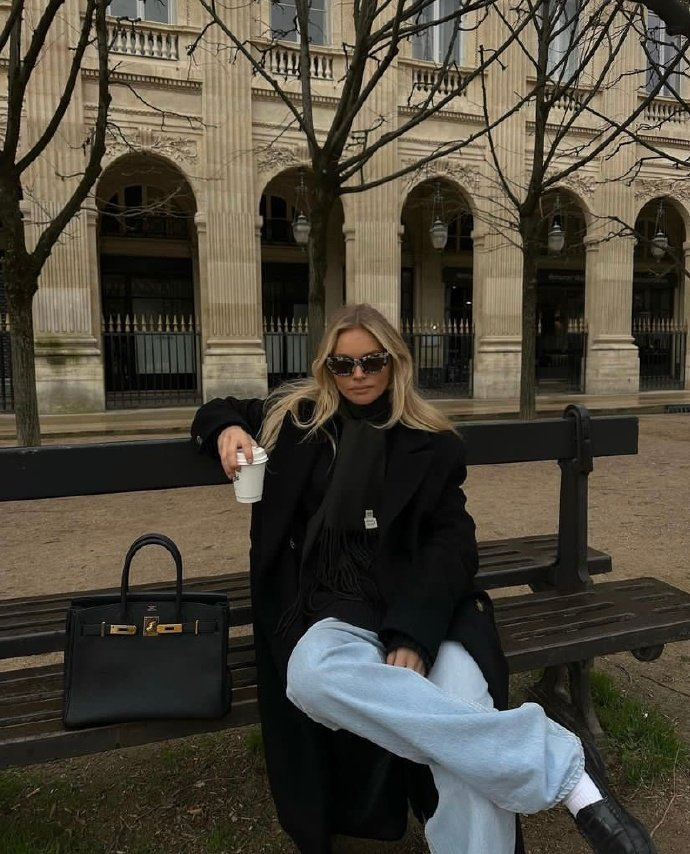 英国时尚博主简约气质穿搭