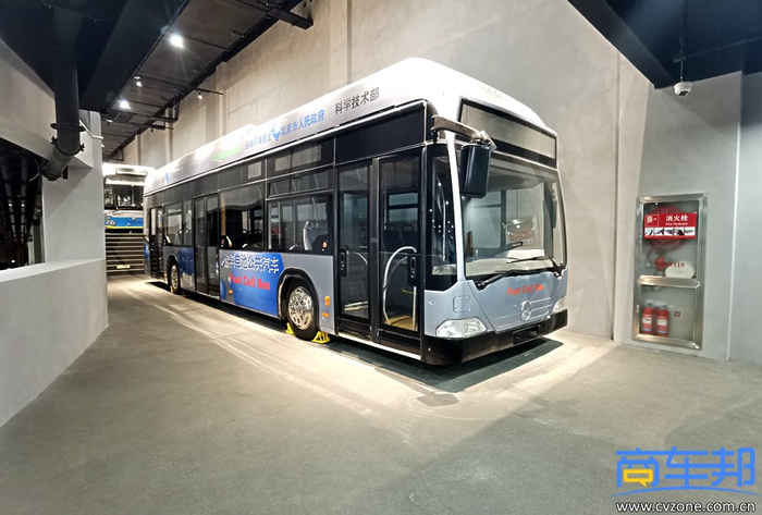探秘国内最早运营的氢燃料公交车:奔驰citaro|戴姆勒|氢燃料|公交车