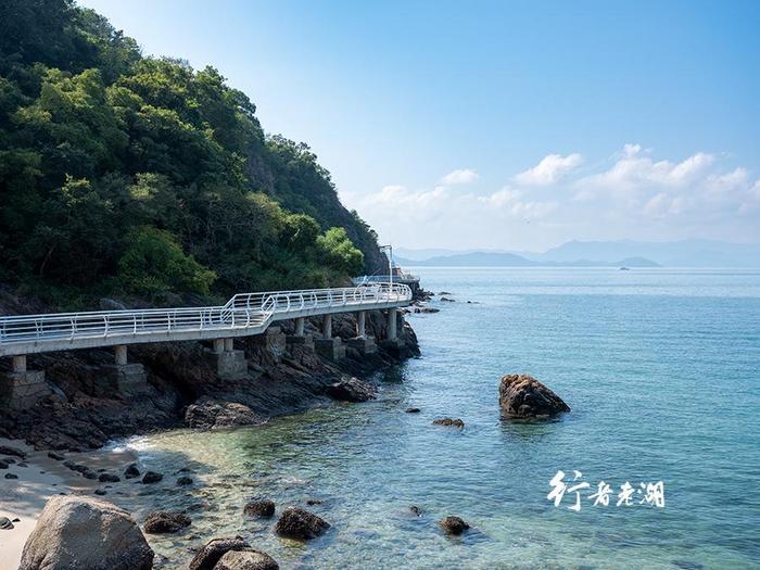 深圳海濱walking徒步大鵬灣海岸線感受驚濤拍岸的美