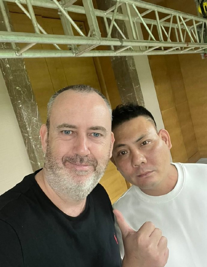 总决赛郑宇伯横扫威廉姆斯 斯诺克名将入局助推中式台球发展|中式台球