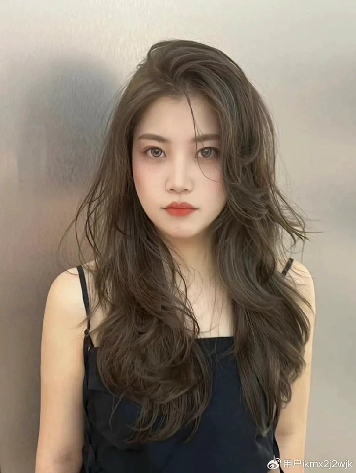 女发烫烫就是美:蓬松时尚还瘦脸|烫发|瘦脸|时尚_新浪新闻