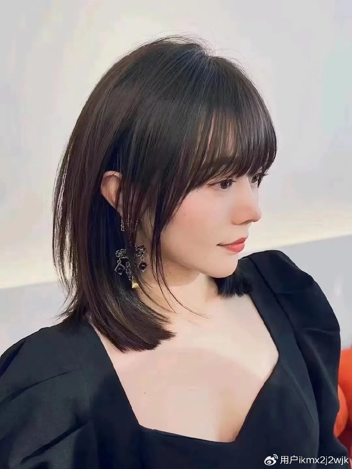 修颜锁骨发,自然之美等你来试|修颜|锁骨|发型_新浪新闻