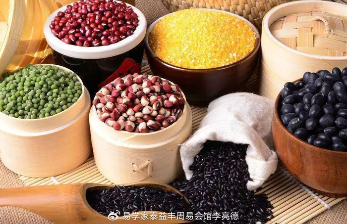 22,五谷:稻,黍,稷,麦,豆21,九族:玄孙,曾孙,孙,子,身,父,祖父,曾祖父