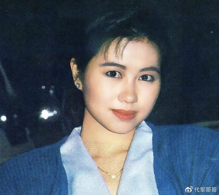 一婚嫁作曲家,二婚嫁富豪,三婚嫁初恋,如今56岁的她过得怎样?