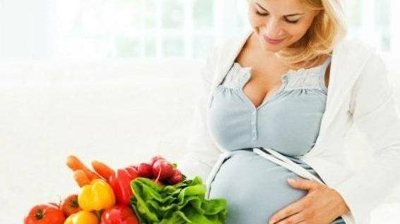 孕妈在怀孕中期吃什么好？需要如何补充营养？推荐紫菜豆腐羹