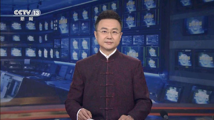 央视新闻主播,刚强和王端端时隔11年再同台主持,都有同一个问题