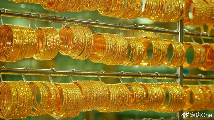 春节抢黄金,有人疯狂有人逃|金价|金首饰|金条_新浪