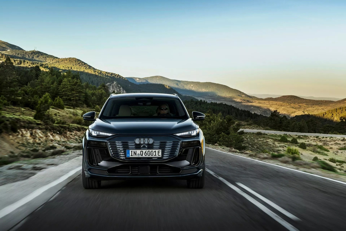 奥迪q6 e-tron,更多官图