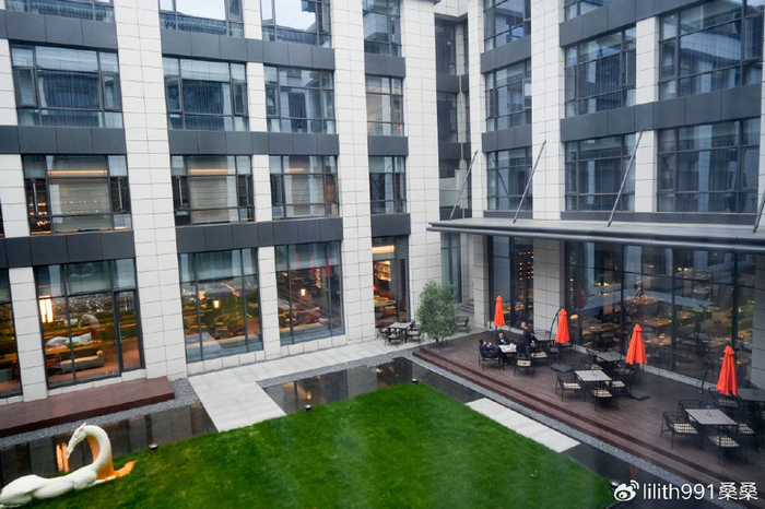 有时候我选择的不是酒店,而是生活本身,是我向往的那个时代,是我喜欢