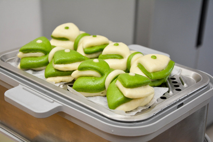 菠菜汁馒头(一):蝴蝶结馒头,清新养眼,一次发酵,暄软省事