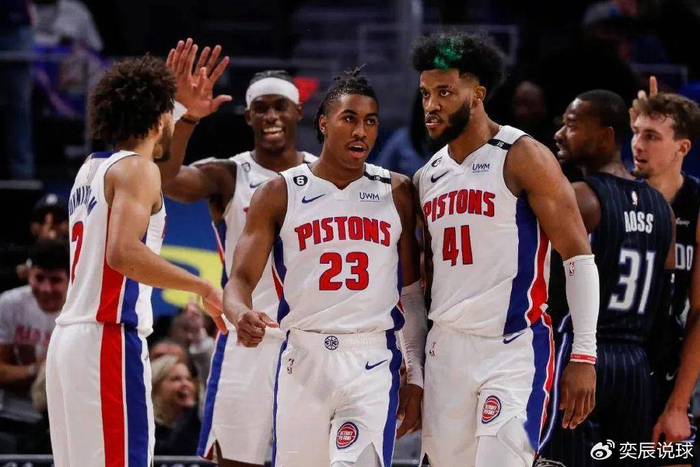 这就是活塞九连败真因,首发变阵已有答案|坎宁安|活塞|蒙蒂_新浪新闻