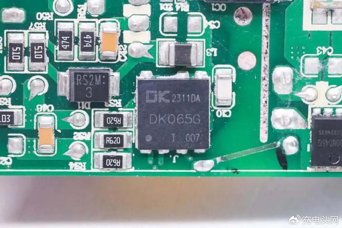 一文解析65w多口usb-c快充内置的初级主控芯片