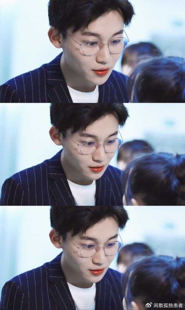 刑事侦查网络剧《凶案现场》中刘怡潼分别饰演罗华与