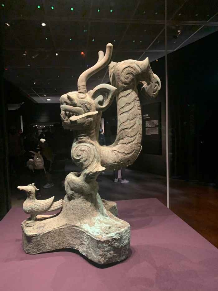 “铜乌一觉醒来,时间已经飞行了三千年,而太阳还是那个太阳。”__财经头条__新浪财经