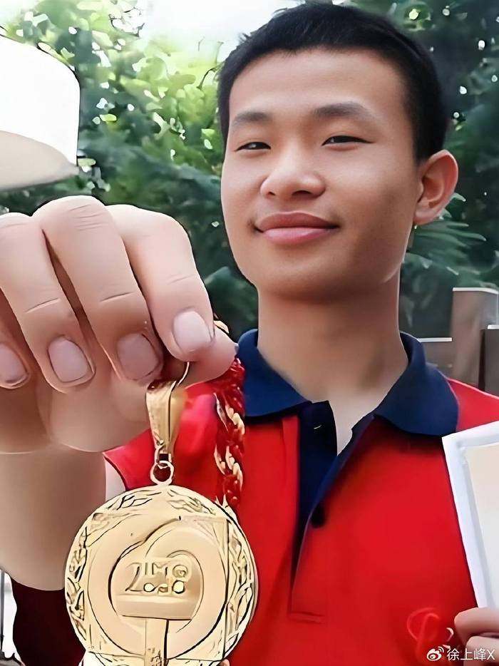 闵超比韦东奕起点更高,文科的春天来了?__财经头条__新浪财经