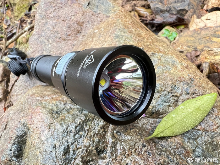 fenix c5强光远射防水磁吸应急手电体验测评|手电|手电筒|强光_新浪