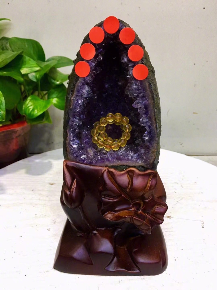 给大家推荐一个水晶供货商,专注天然高端水晶 vx:shuijing16999|水晶