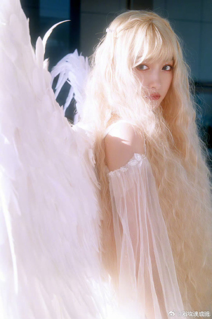 angelofbeauty关晓彤天使妆容美丽女神降临晓彤的美貌真是让人惊叹不