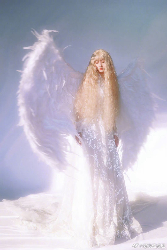 angelofbeauty关晓彤天使妆容美丽女神降临晓彤的美貌真是让人惊叹不